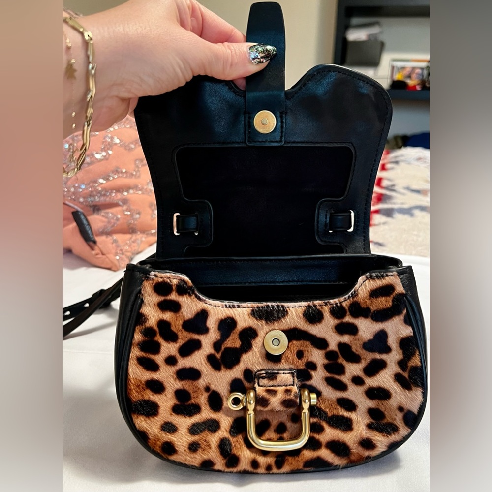 Small leopard cross body bag - Picture 3 of 6